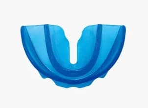 プレオルソ 小児向け機能的矯正装置、口周りの筋肉を利用してあごの成長方向を誘導