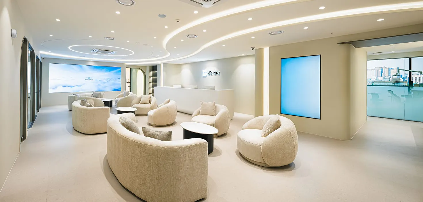Lounge-style waiting area at Blanche Dental Clinic