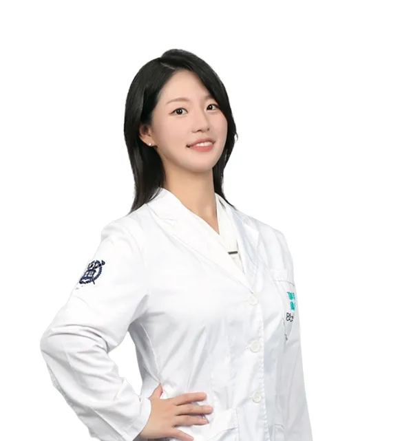 院長 キム・ミンジュ