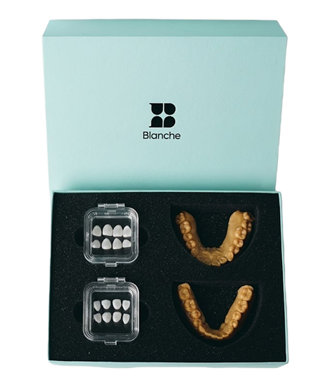 작품처럼 완성된 미소를 상징하는 Masterpieces 패키지 이미지