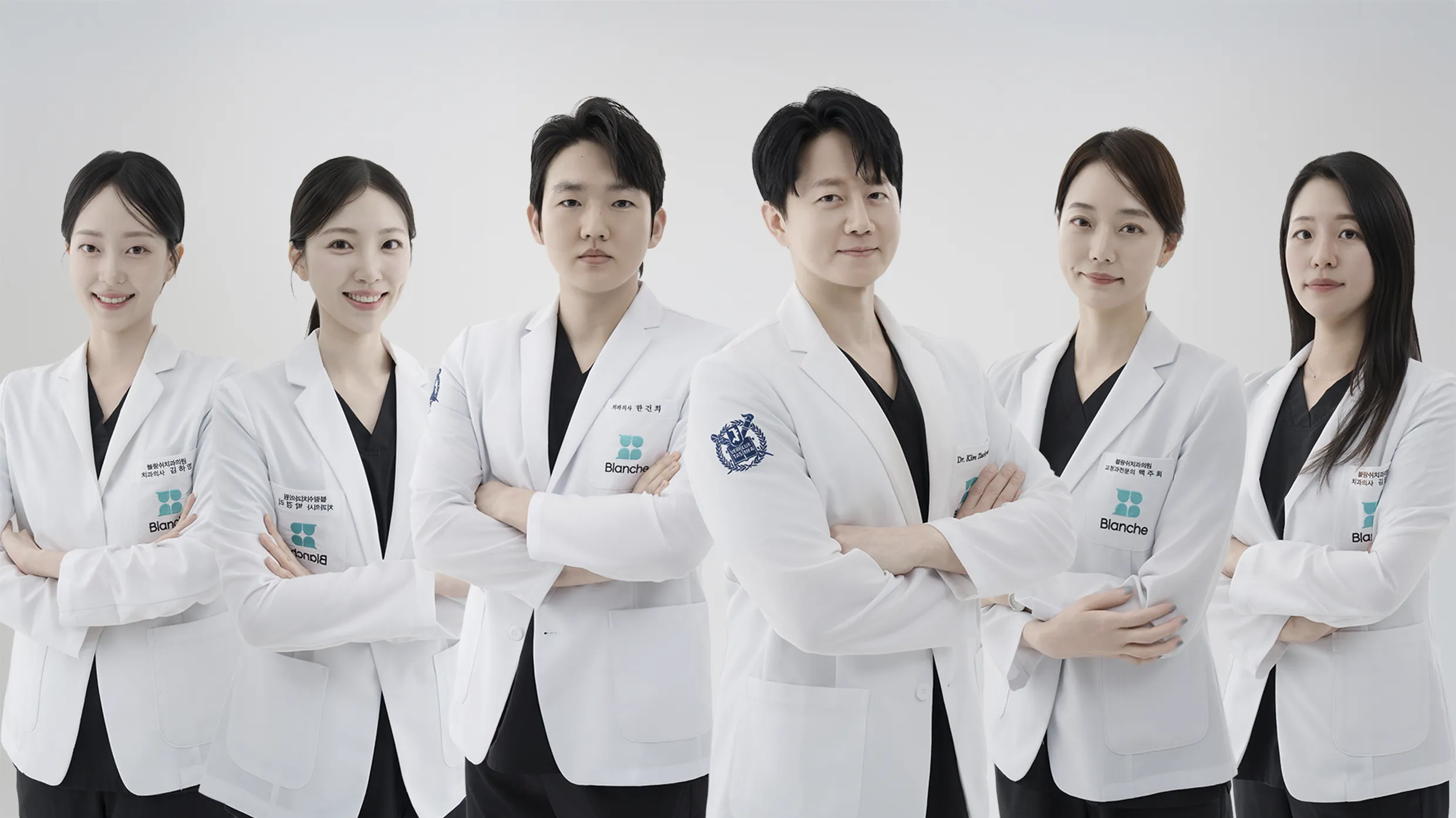 Specialist dental team for One Day Veneers at Blanche Dental Clinic in Seoul