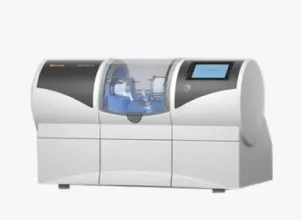 블랑쉬치과 Inlab MC-XL 원내 밀링 장비로 임플란트 보철물을 정밀 제작하는 시스템