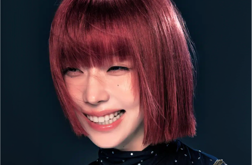 라미네이트 덕분에 더욱 돋보이는 에스파 윈터의 일자 치아 라인