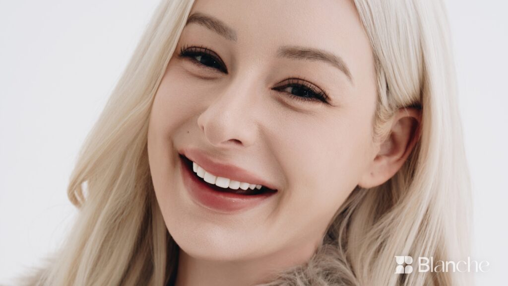 지르코니아 크라운, 앞니 재료를 가르는 5가지 기준
